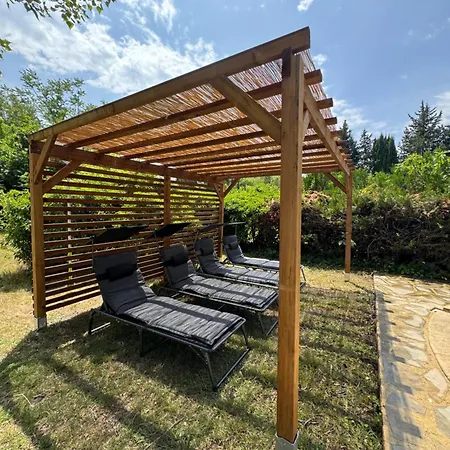 La Maison Vauclusienne Holiday home *